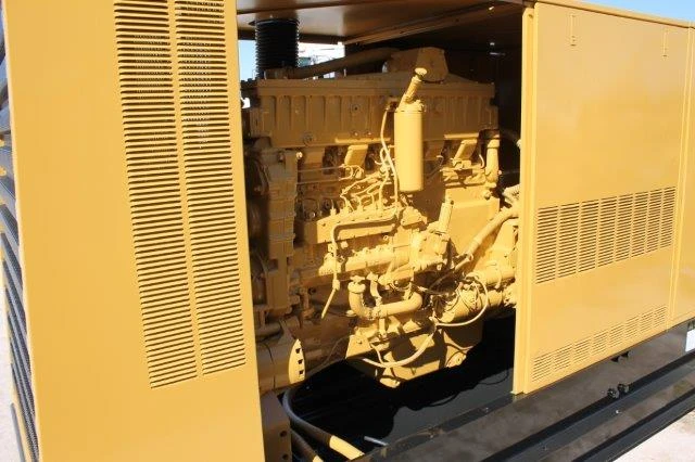 Caterpillar 3406B Diesel Generator Set, 275kW, Enclosed, Low Hours