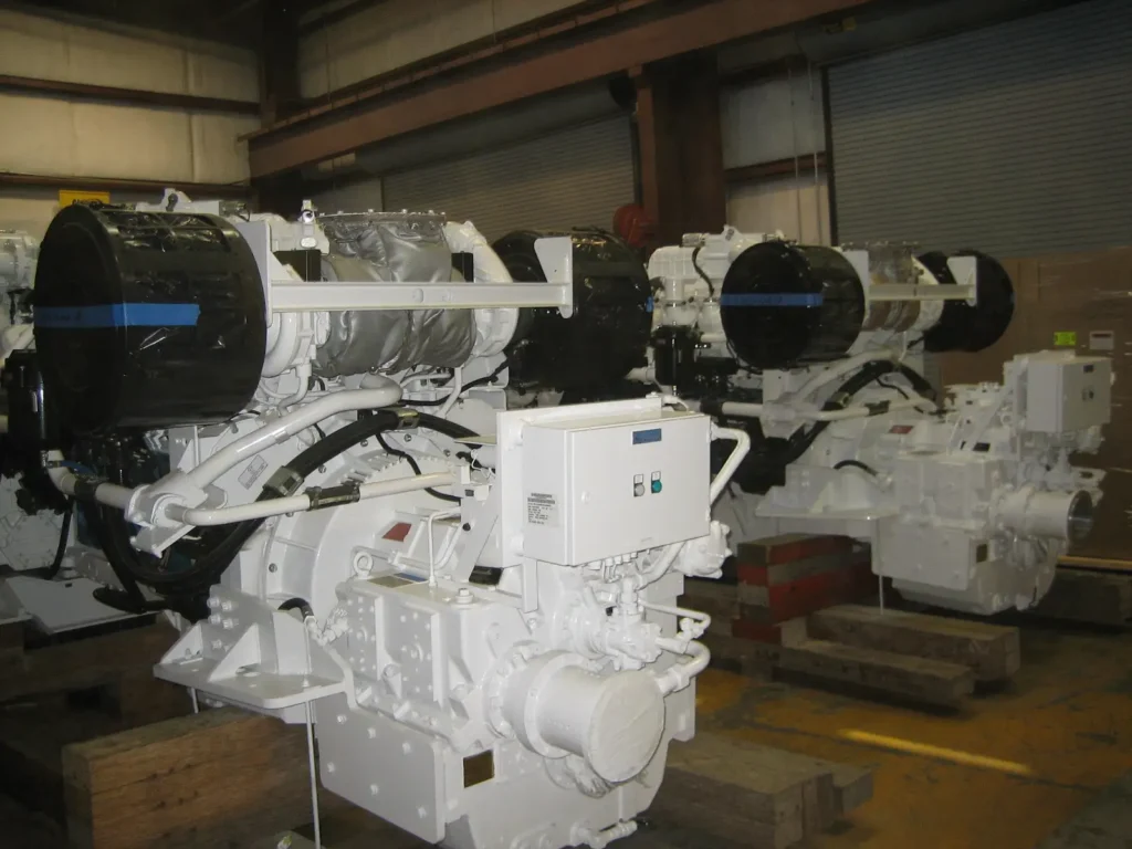 CATERPILLAR 3512B MARINE PROPULSION ENGINES