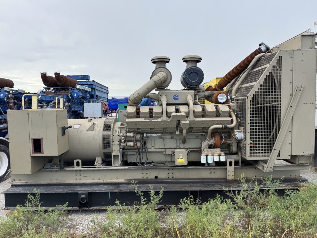 Cummins KTA3067-GS, 1000kW Diesel Generator Set, Low Hours